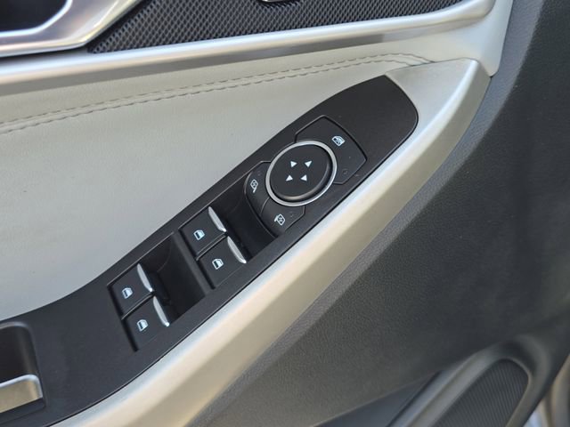 Used 2022 Ford Explorer XLT w/ Equipment Group 202A image 24