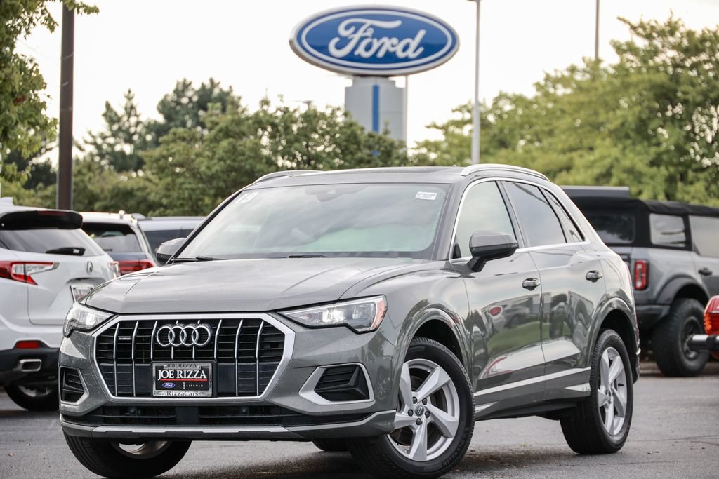 Used 2019 Audi Q3 2.0T Premium AWD/4WD image 1
