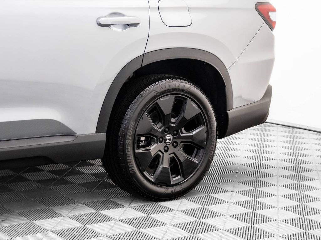 New 2026 Honda Pilot Black Edition image 38