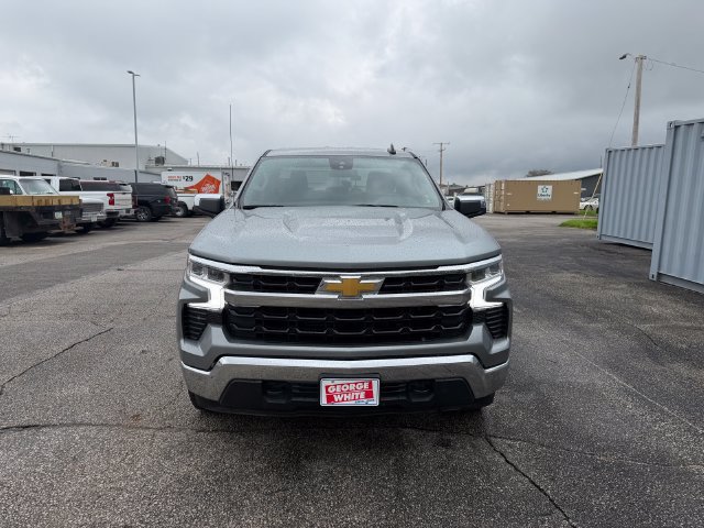Used 2024 Chevrolet Silverado 1500 LT AWD/4WD image 10
