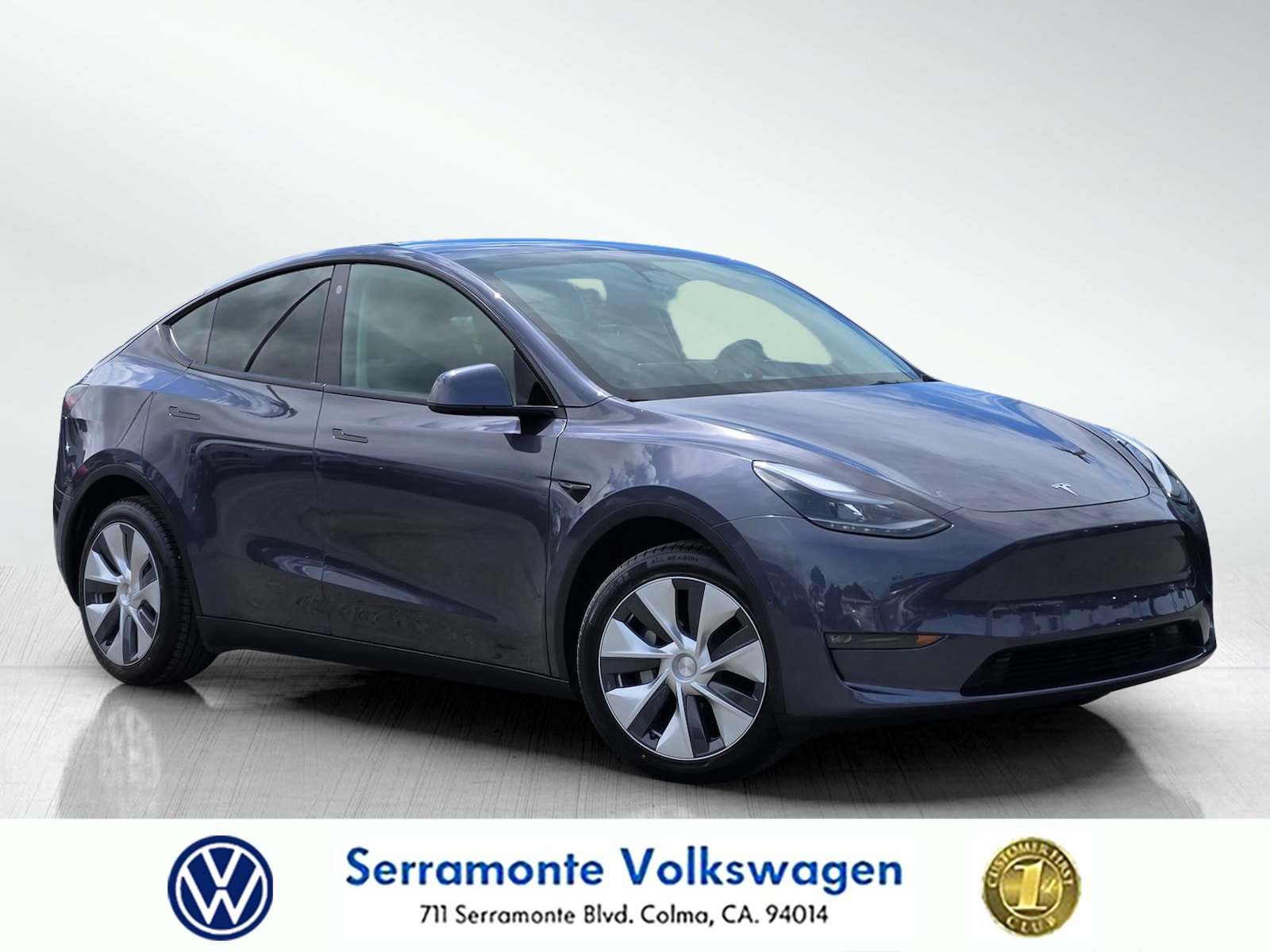 Used 2022 Tesla Model Y Long Range AWD/4WD image 1