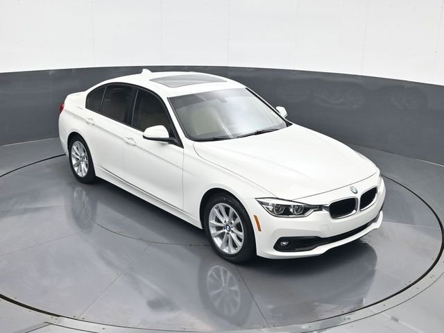 Used 2018 BMW 320i Sedan RWD image 15