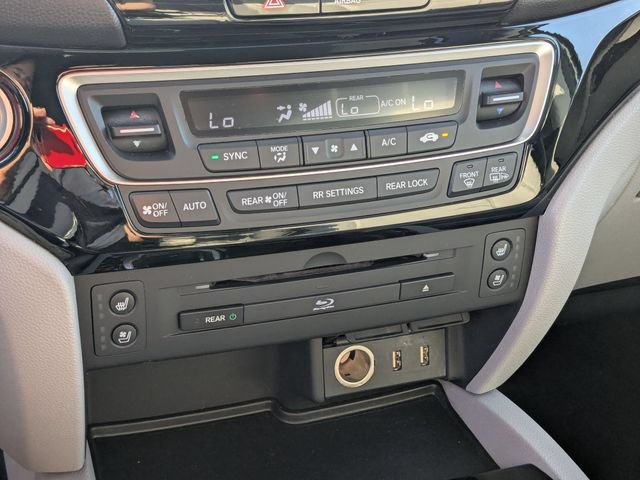 Used 2016 Honda Pilot Elite image 19