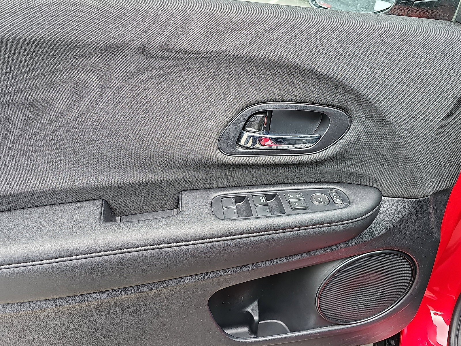 Used 2022 Honda HR-V Sport image 12