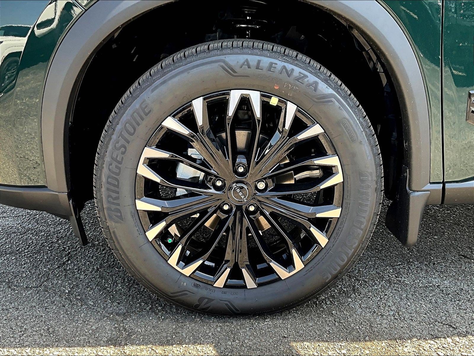 New 2026 Nissan Rogue Dark Armor AWD/4WD image 21