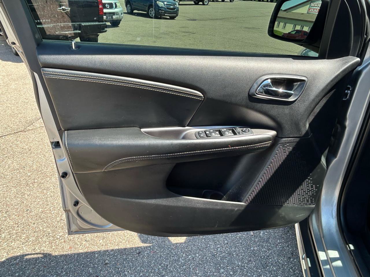 Used 2019 Dodge Journey Crossroad AWD/4WD image 15