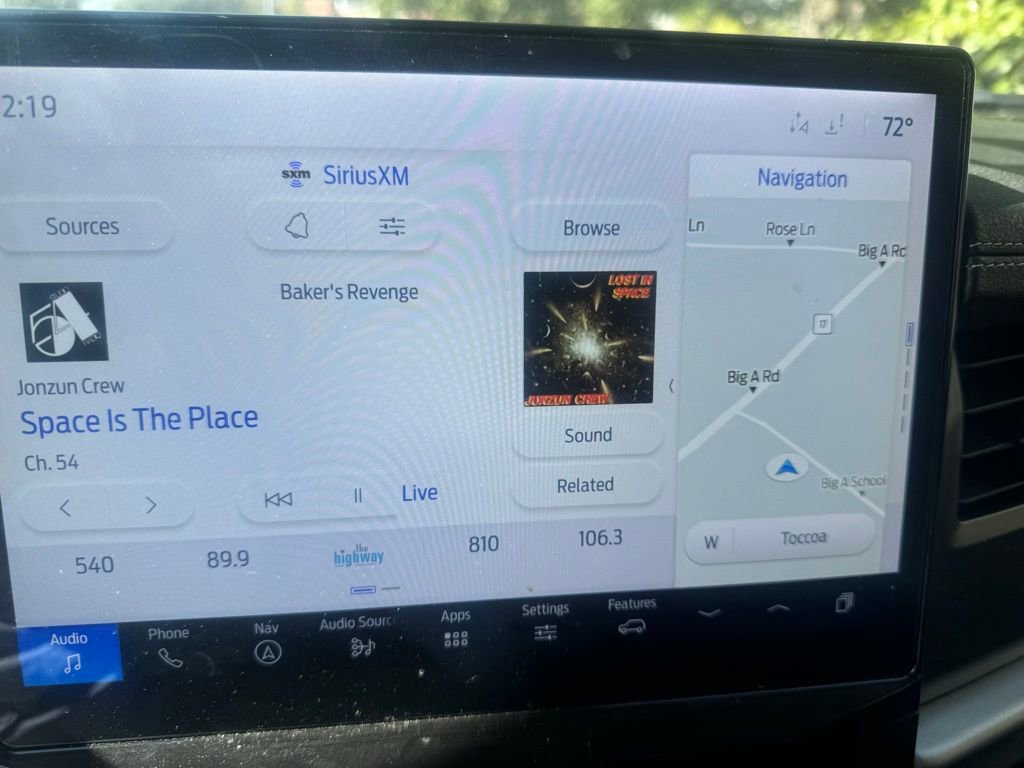 Used 2023 Ford Expedition XLT image 28