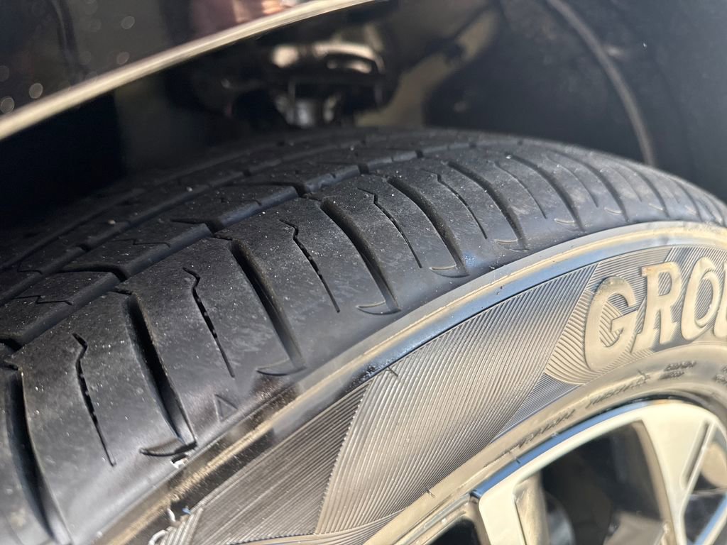 Used 2024 Kia Sportage SX image 14