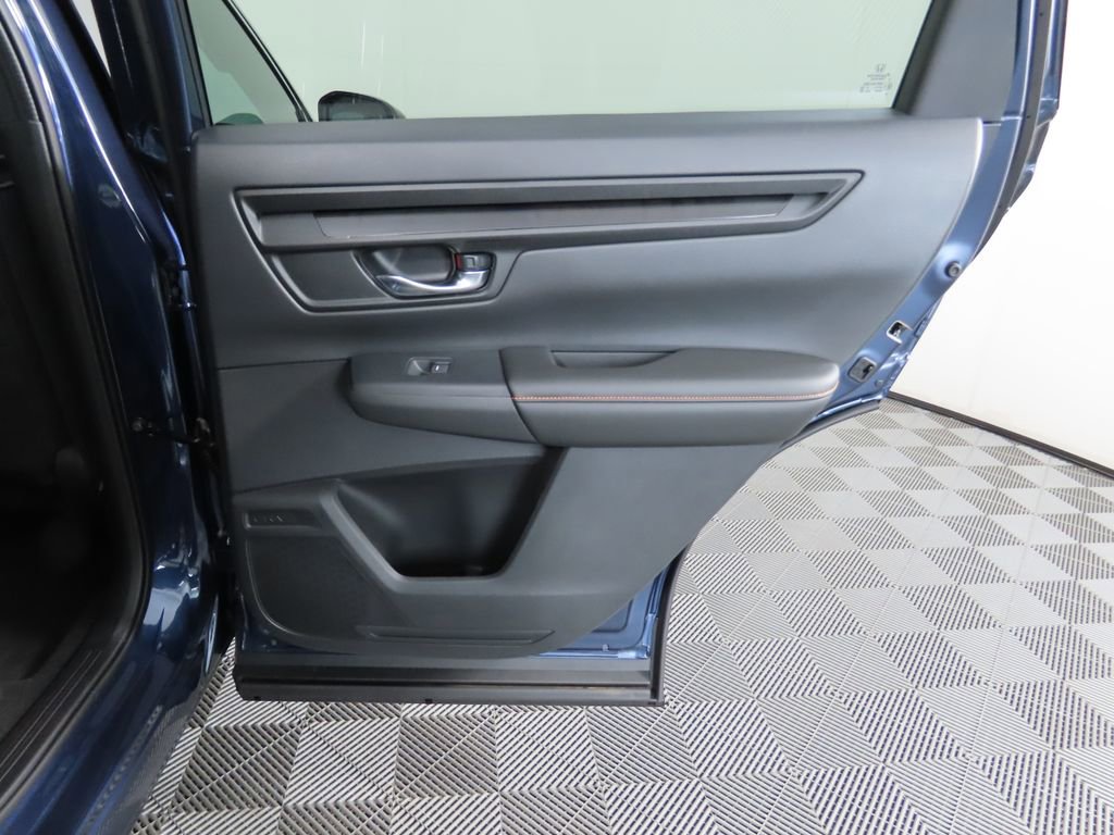 Certified 2025 Honda CR-V Sport image 28