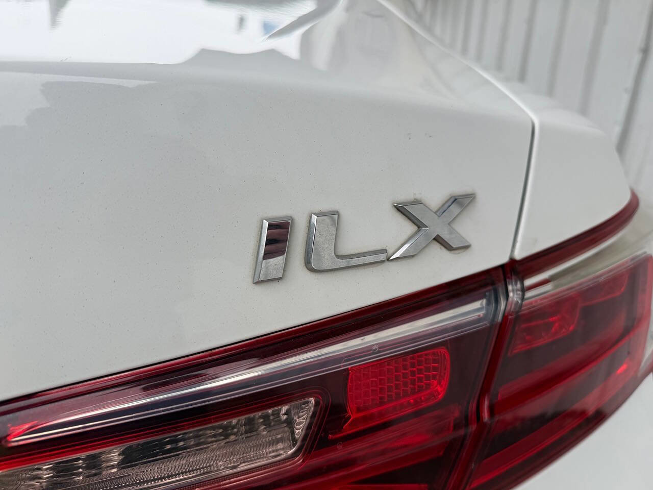 Used 2017 Acura ILX FWD image 34