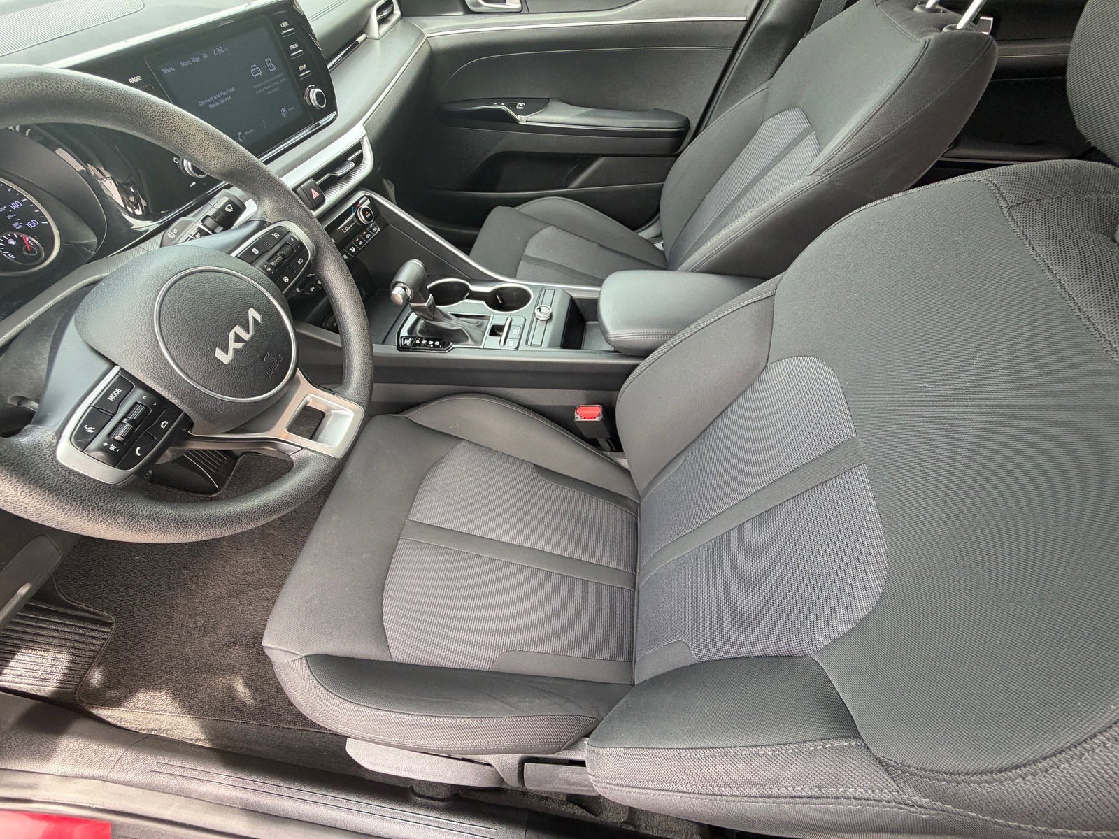 Used 2023 Kia K5 LXS FWD image 15