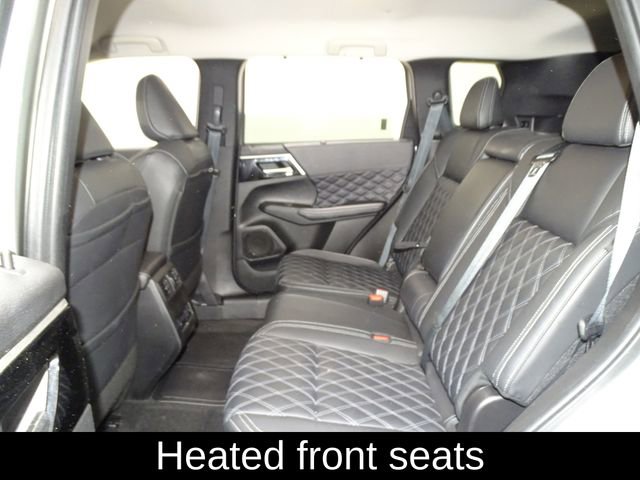 Used 2023 Mitsubishi Outlander SEL image 13