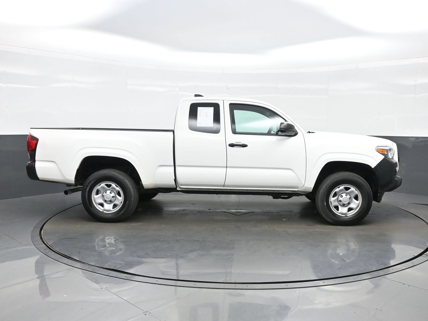 Used 2022 Toyota Tacoma SR AWD/4WD image 7