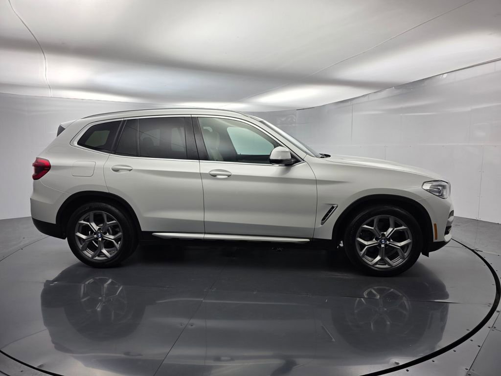 Used 2021 BMW X3 sDrive30i w/ Convenience Package RWD image 3