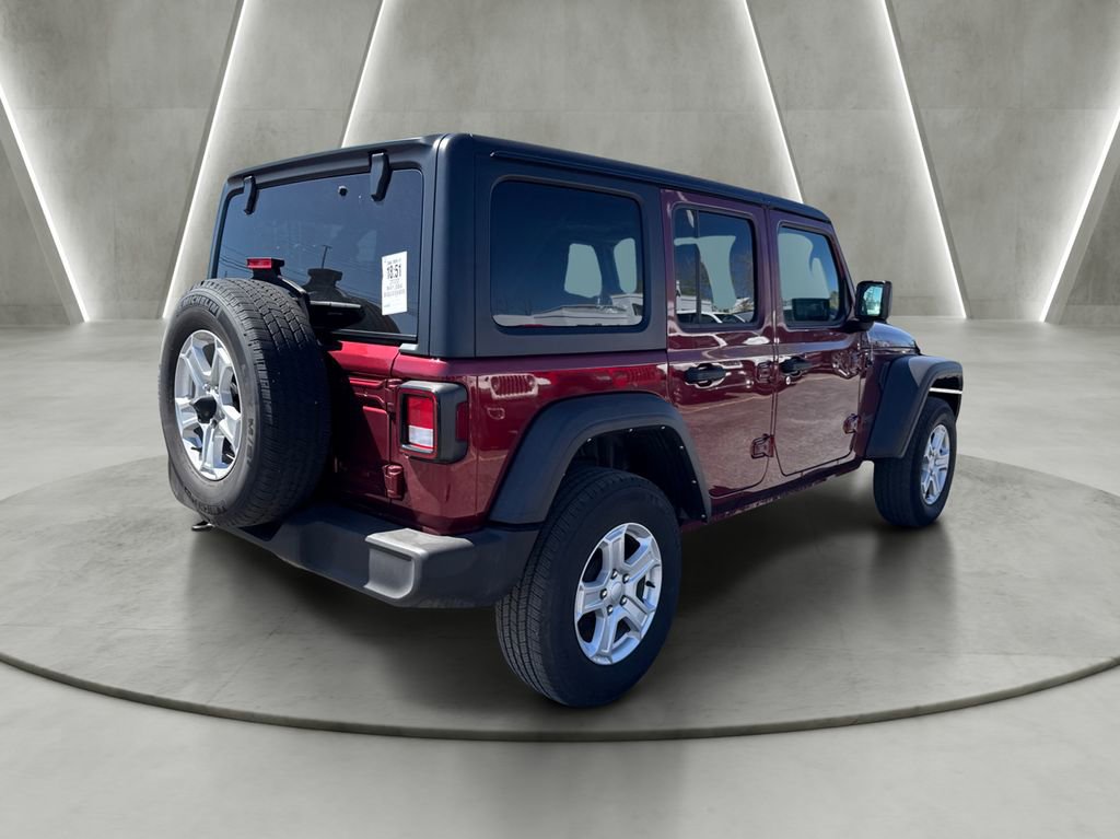Used 2022 Jeep Wrangler Unlimited Sport AWD/4WD image 7