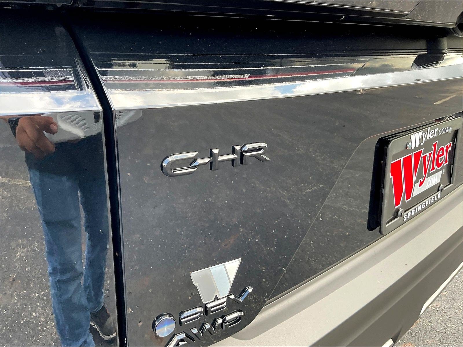 New 2026 Toyota C-HR AWD/4WD image 14