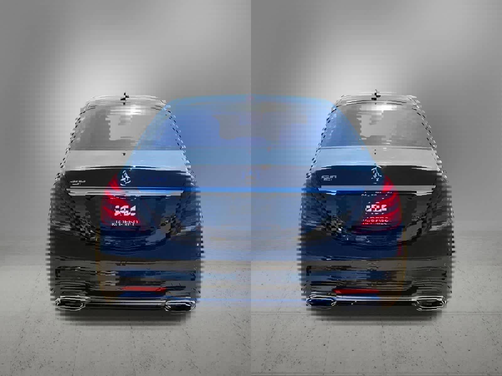 Used 2018 Mercedes-Benz S 560 Sedan image 5