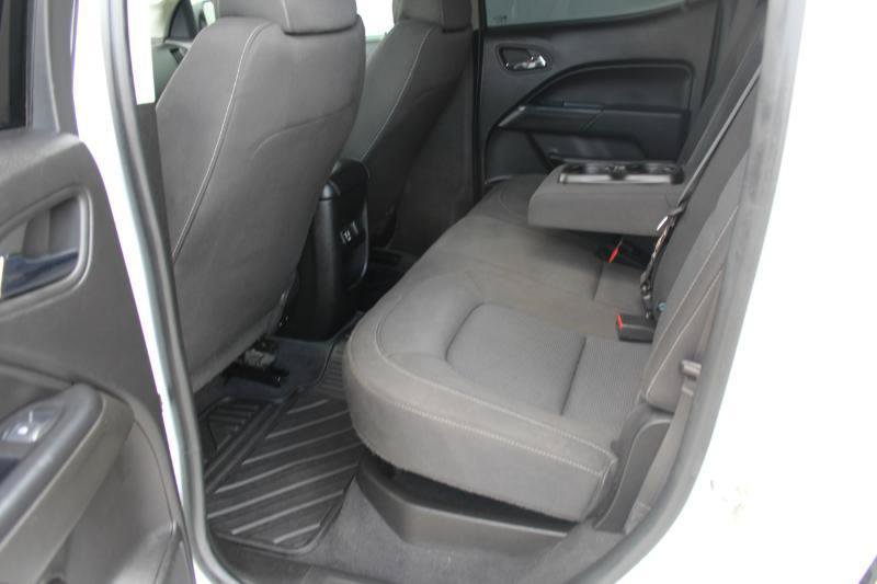 Used 2019 Chevrolet Colorado LT RWD image 14