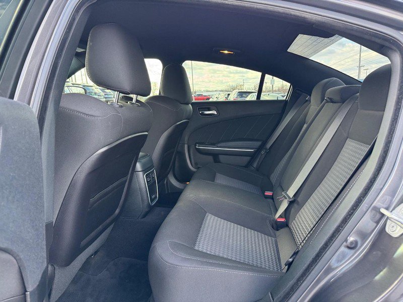 Used 2023 Dodge Charger R/T w/ Technology Group image 10