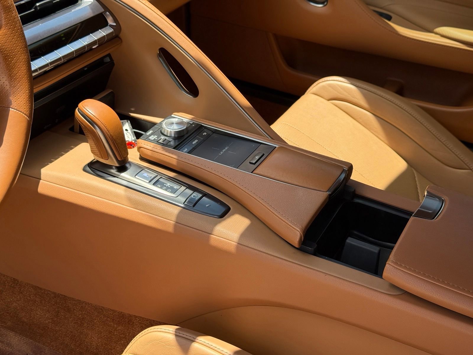 Used 2021 Lexus LC 500 Convertible w/ Touring Package RWD image 23
