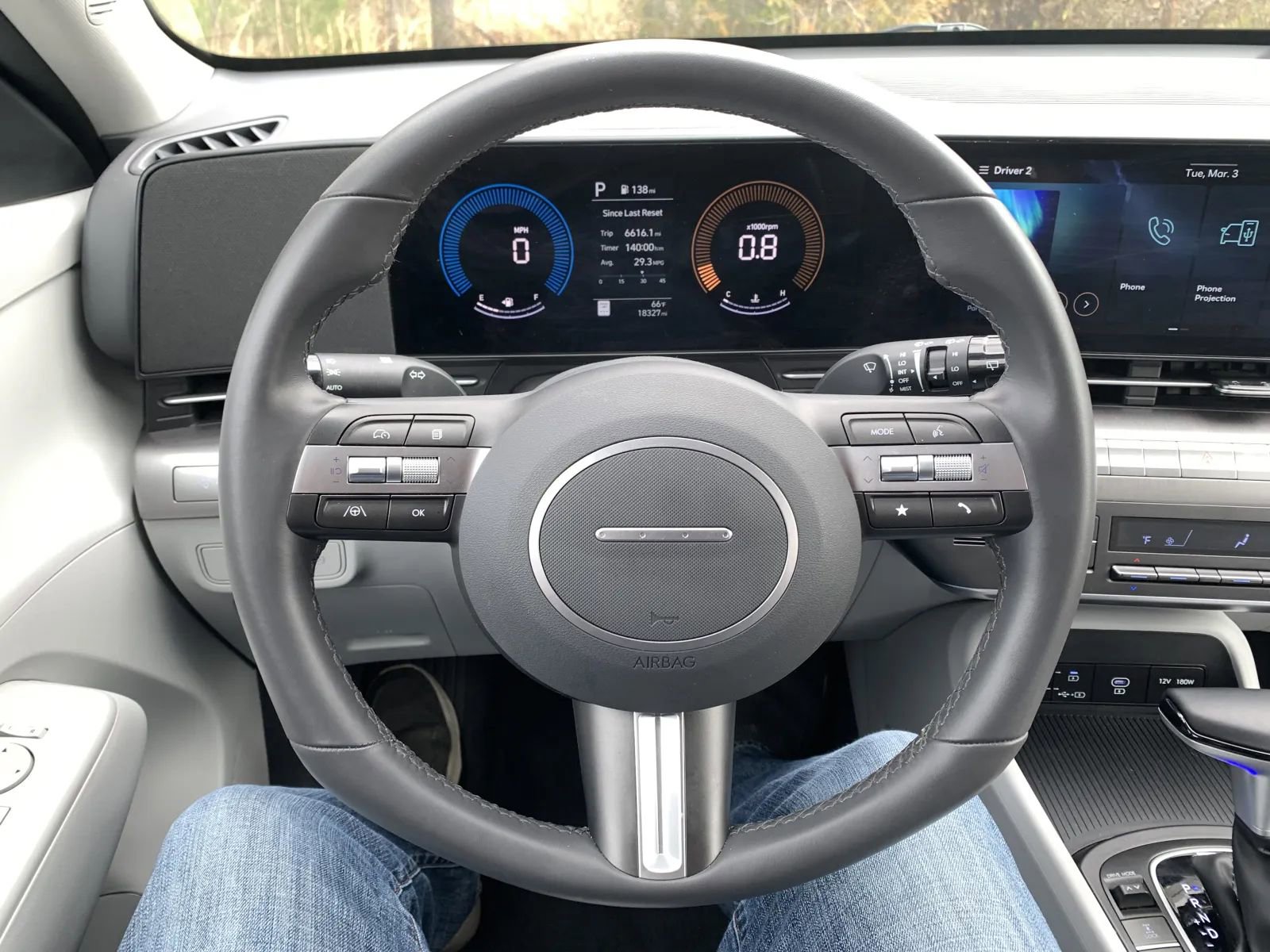 Used 2025 Hyundai Kona SEL image 12
