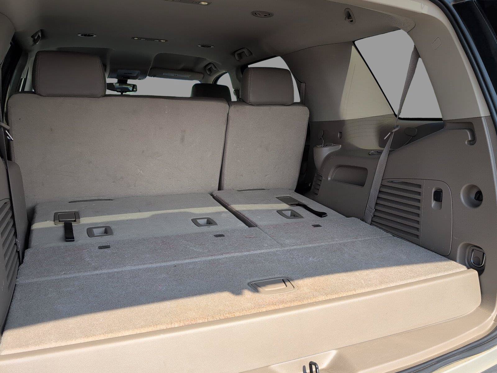 Used 2015 GMC Yukon SLE RWD image 36