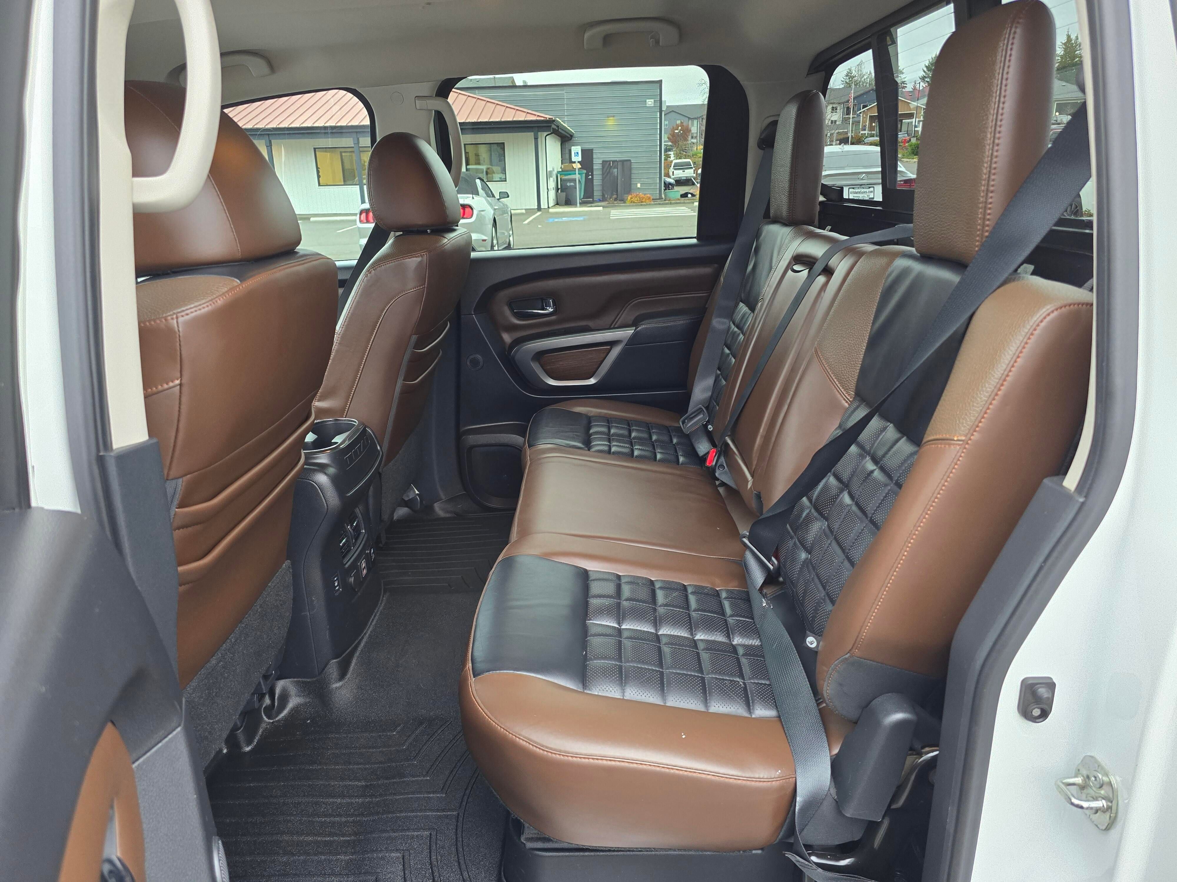 Used 2019 Nissan Titan Platinum Reserve w/ Platinum Utility Package AWD/4WD image 30