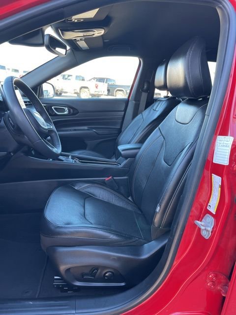 Used 2023 Jeep Compass Limited AWD/4WD image 30