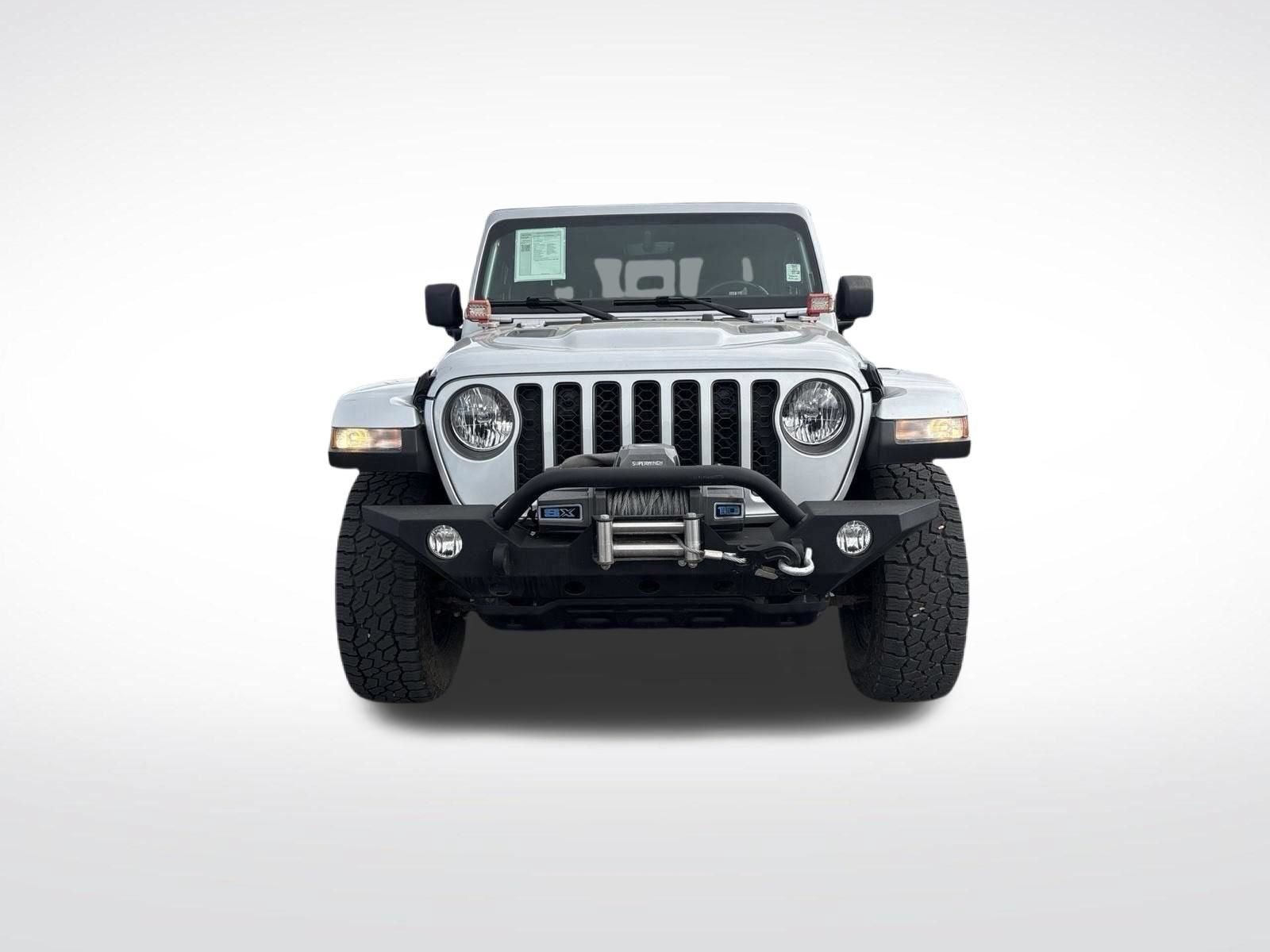 Used 2023 Jeep Gladiator Rubicon w/ Cold Weather Group AWD/4WD image 11