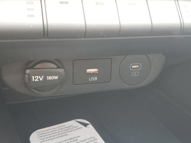 New 2026 Hyundai Elantra Limited image 31