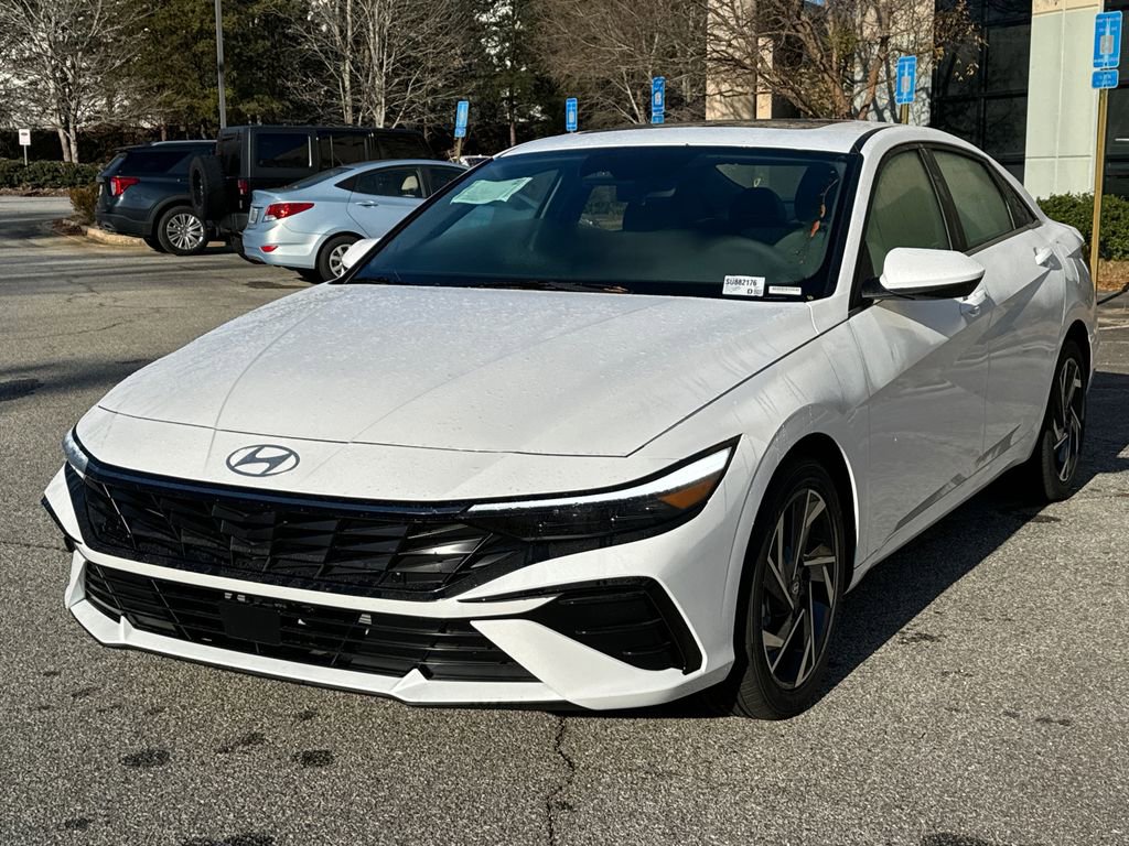 Used 2025 Hyundai Elantra SEL