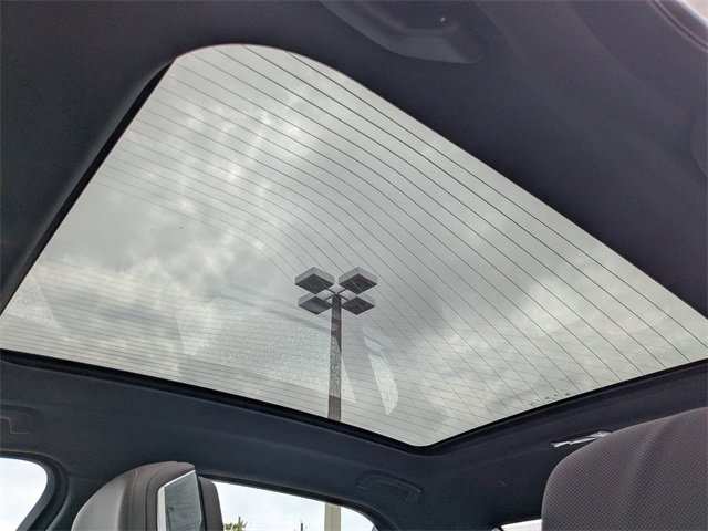 New 2025 BMW 740i image 22