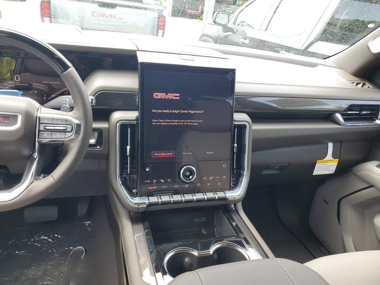 New 2026 GMC Yukon XL Elevation w/ Elevation Premium Package AWD/4WD image 14