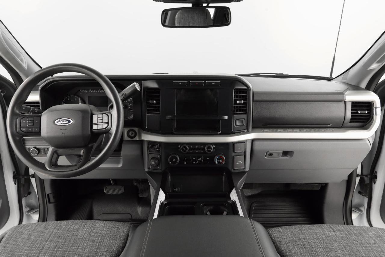 Used 2023 Ford F250 XLT AWD/4WD image 13