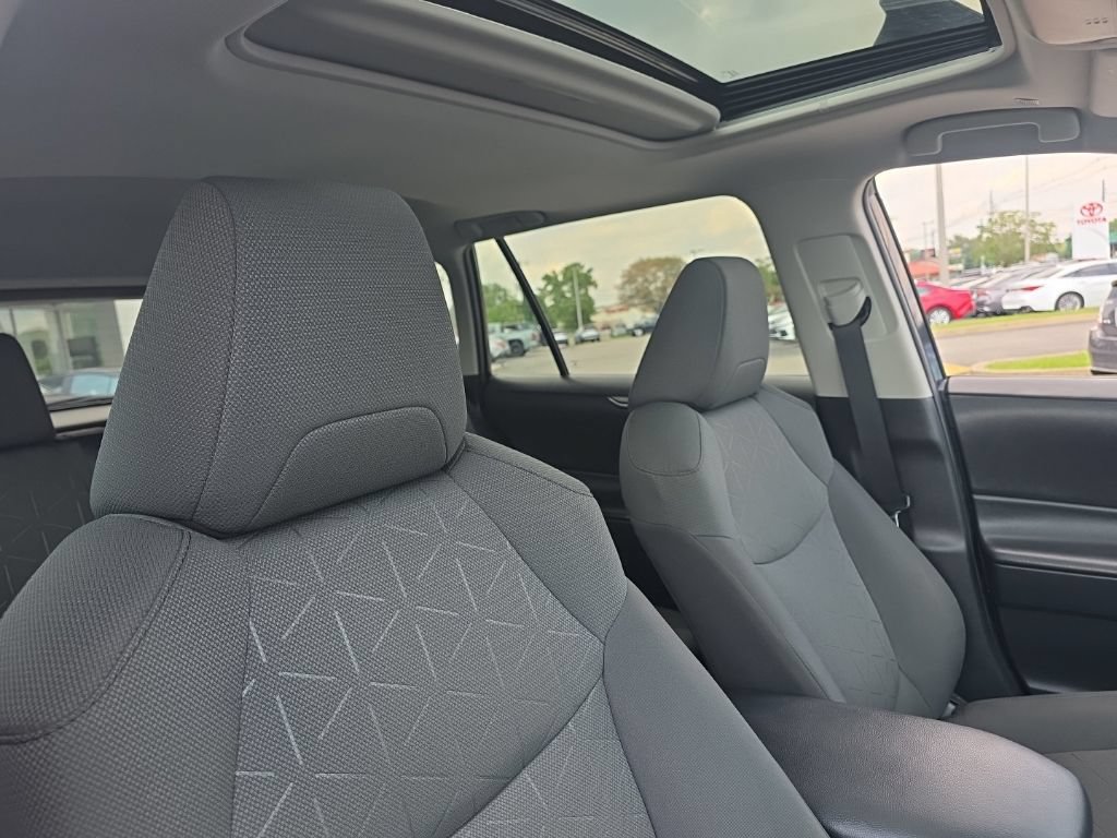 Certified 2023 Toyota RAV4 XLE w/ Convenience Package AWD/4WD image 11