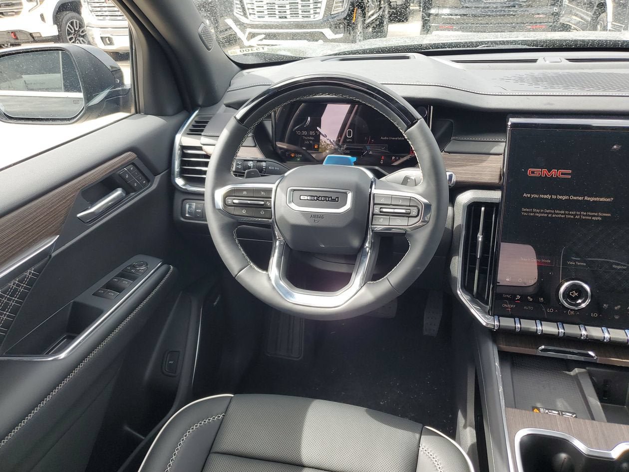 New 2026 GMC Acadia Denali w/ Super Cruise Package FWD image 13