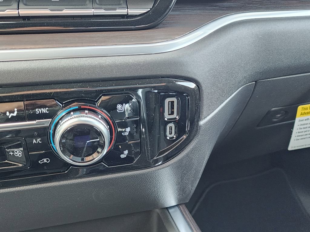 New 2026 GMC Sierra 1500 SLT w/ SLT Premium Plus Package image 29