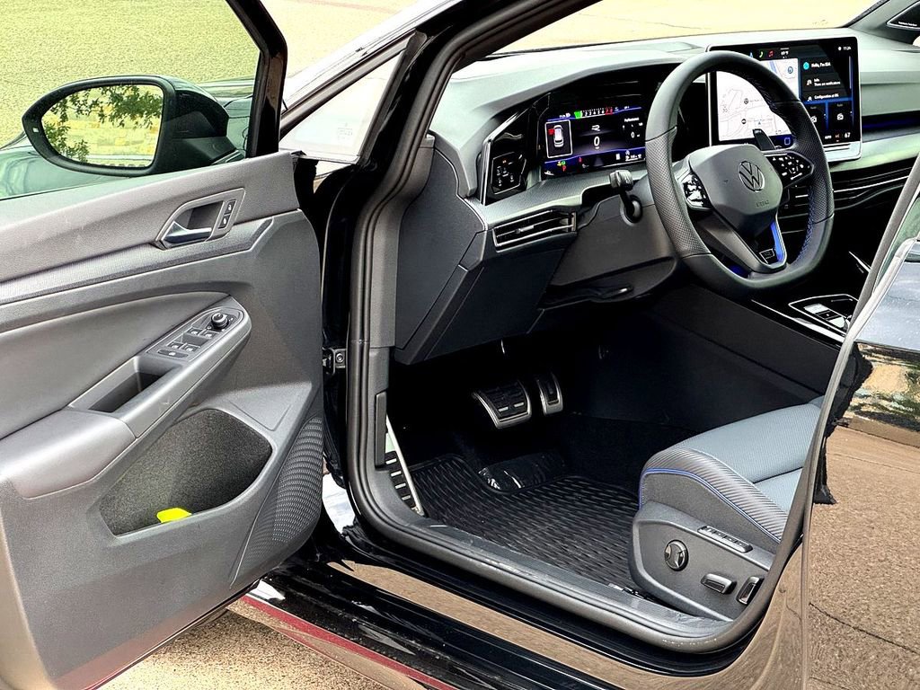 New 2026 Volkswagen Golf AWD/4WD image 10