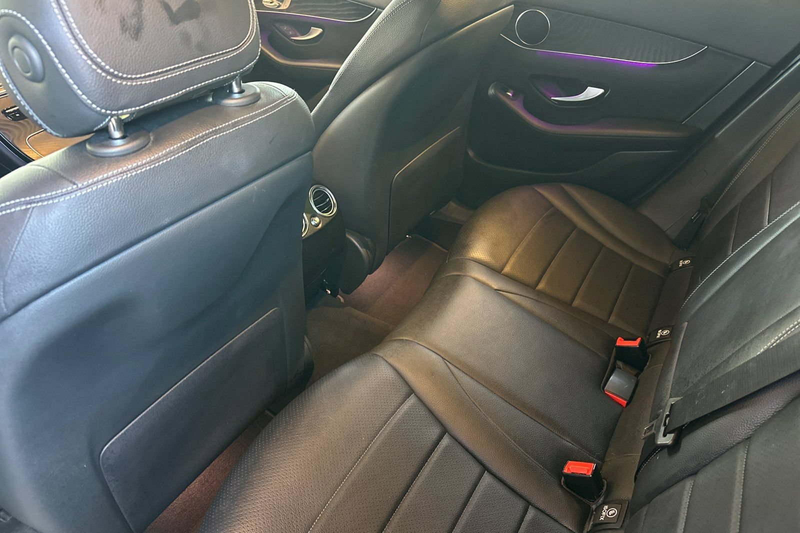 Used 2023 Mercedes-Benz GLC 300 4MATIC Coupe image 16