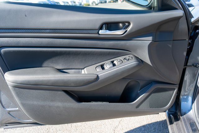 New 2025 Nissan Altima 2.5 SV image 12