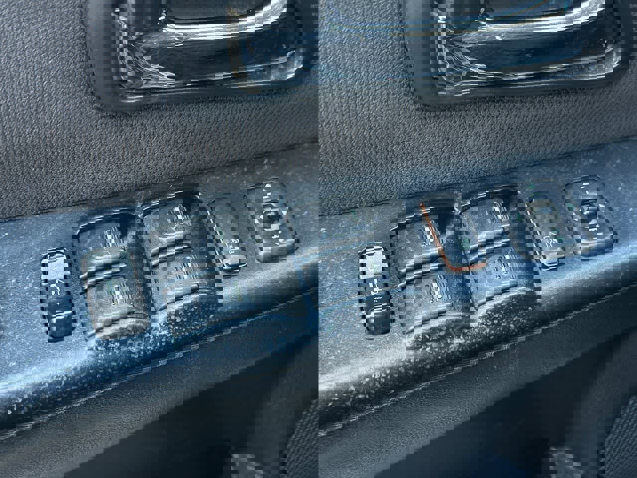 Used 2012 Chevrolet Colorado LT image 19