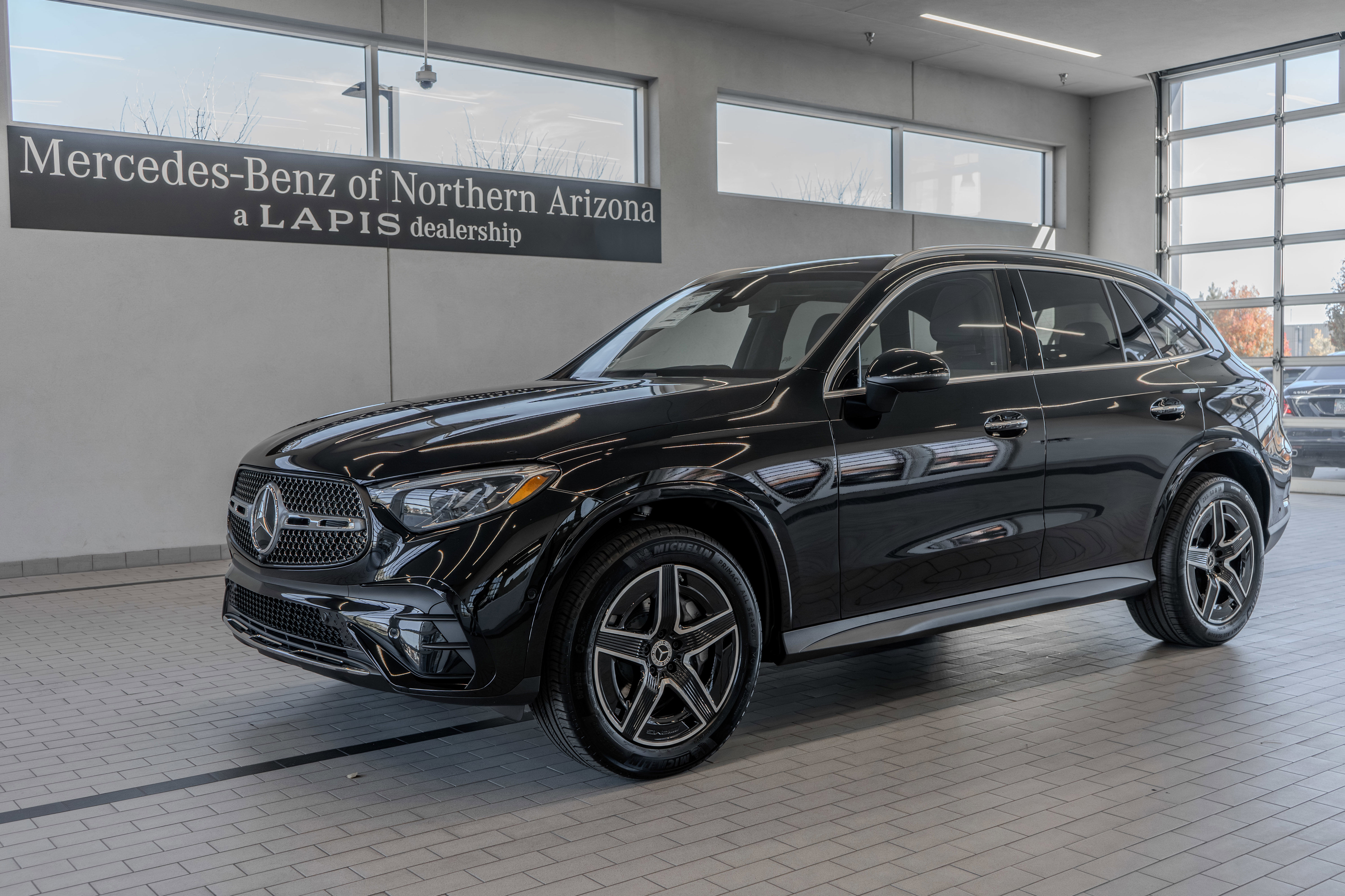 New 2026 Mercedes-Benz GLC 300 4MATIC image 3