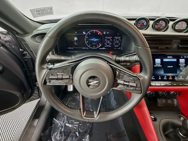 Used 2024 Nissan Z Performance w/ Floor Mat Package RWD image 11