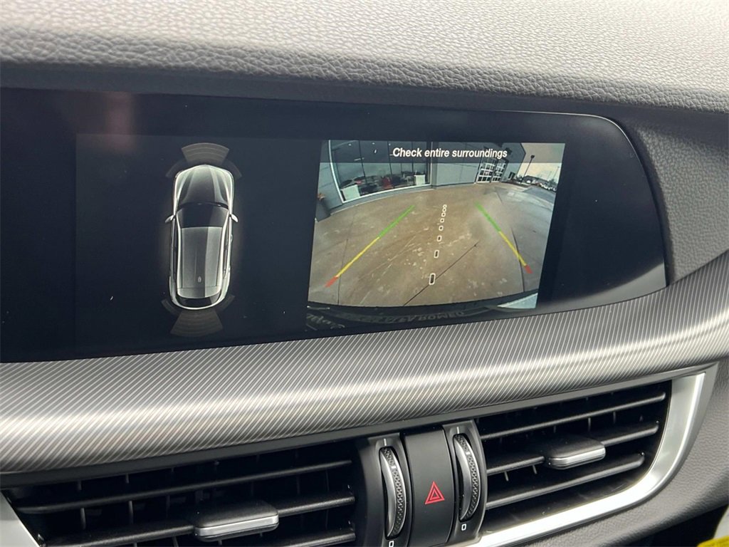 New 2025 Alfa Romeo Stelvio Sprint image 20