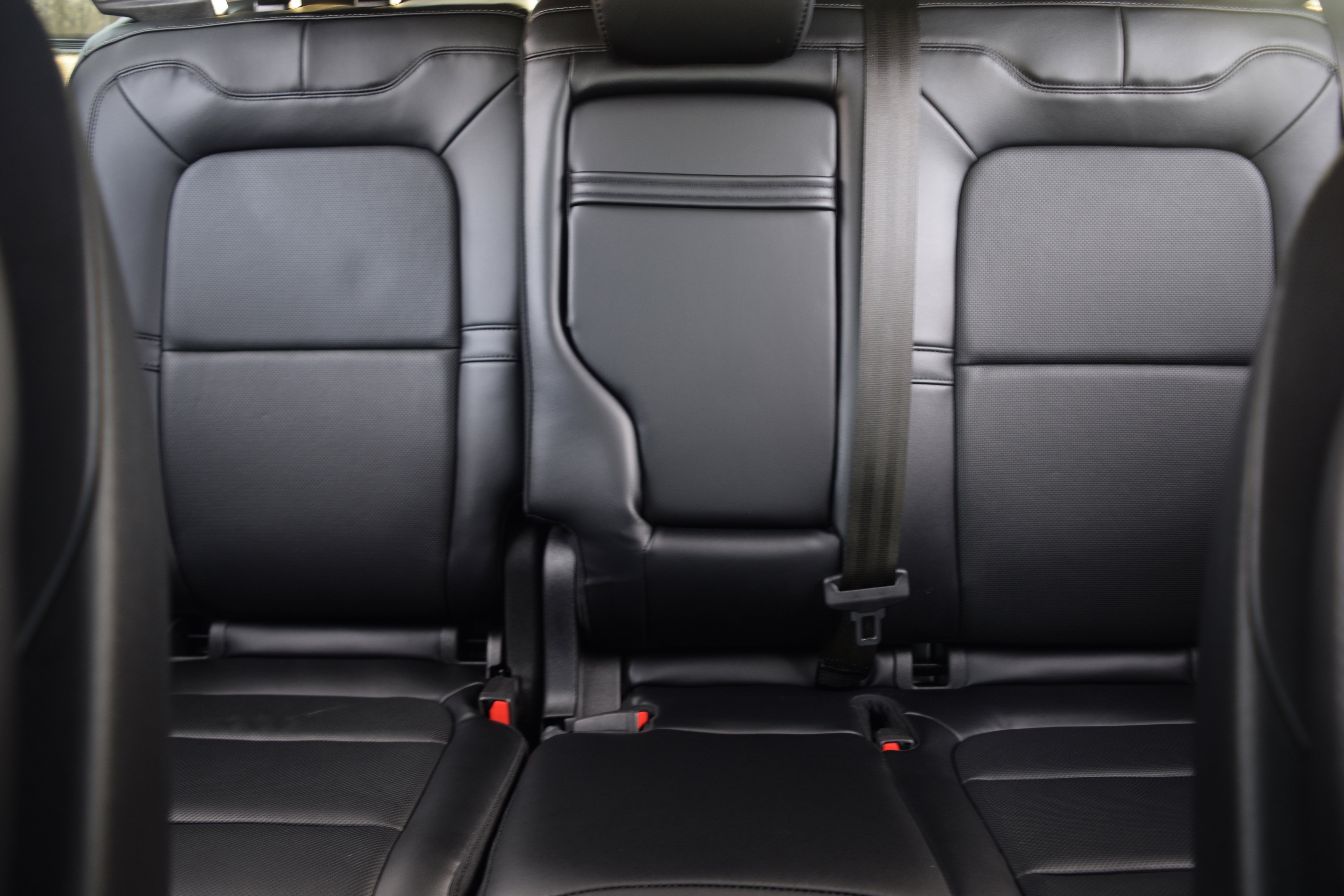 Used 2023 Lincoln Corsair Reserve w/ Jet Appearance Package image 15