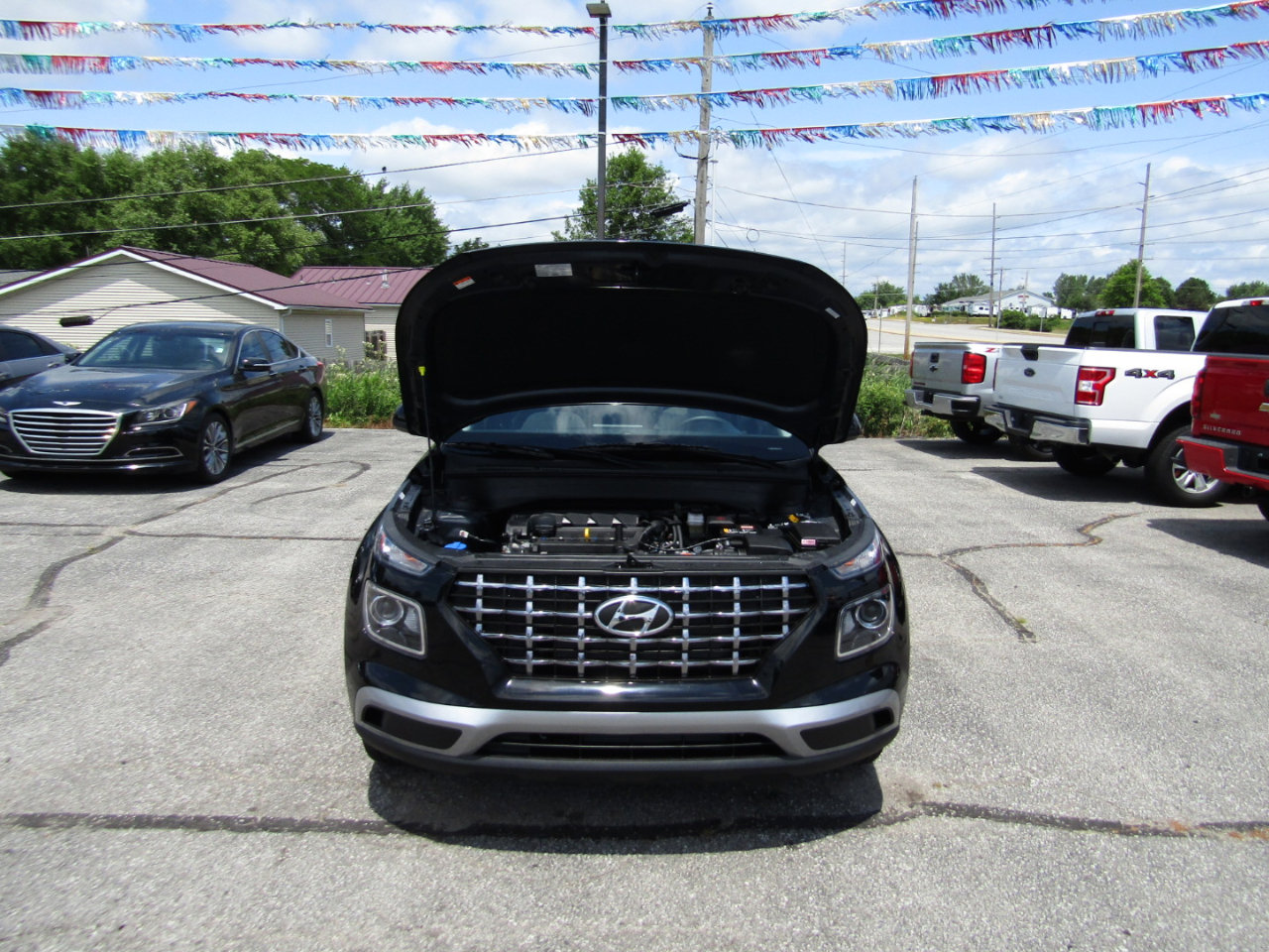 Used 2024 Hyundai Venue SEL image 29