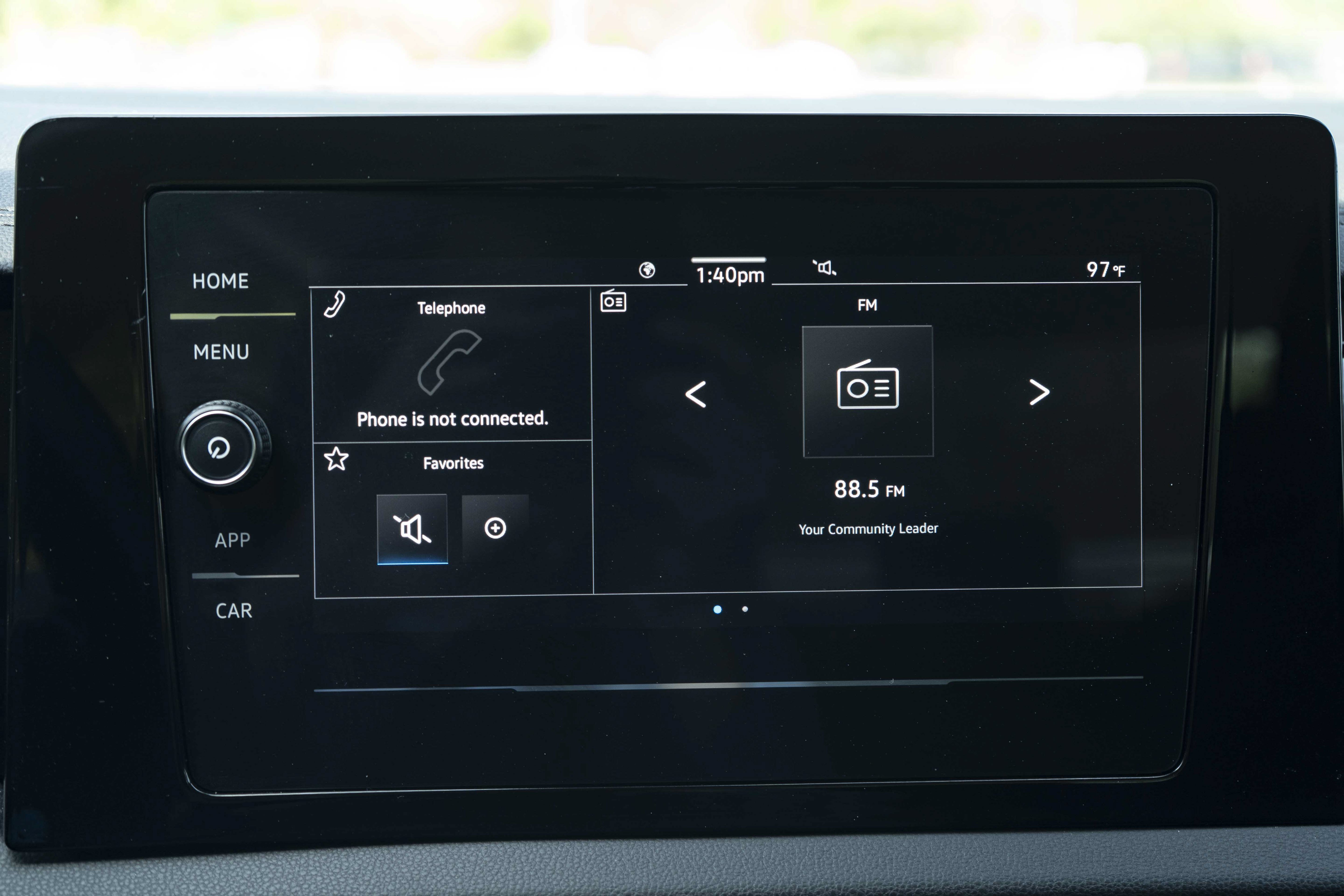 Certified 2025 Volkswagen Jetta S FWD image 28