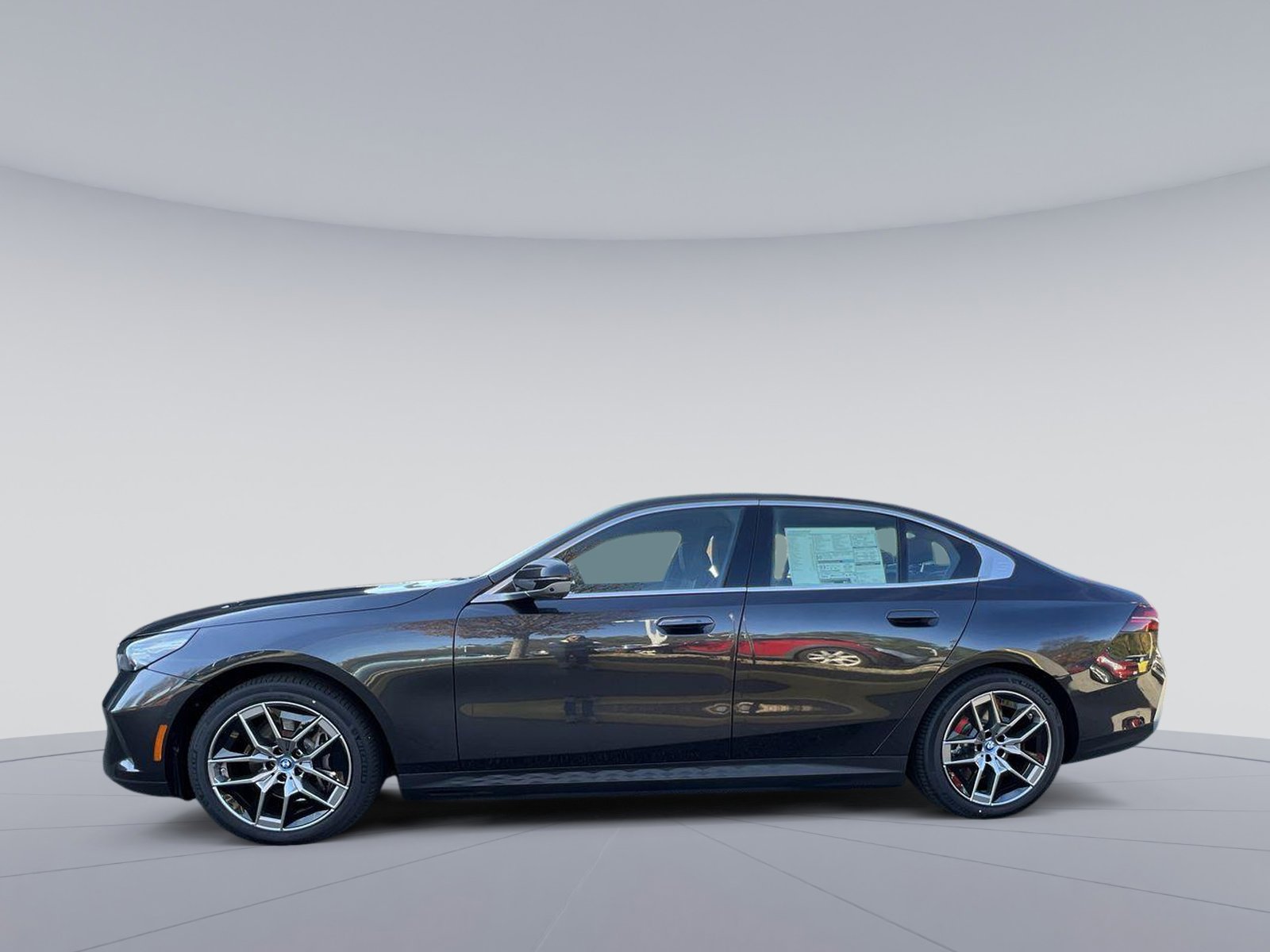 New 2025 BMW i5 xDrive40 w/ M Sport Package image 2