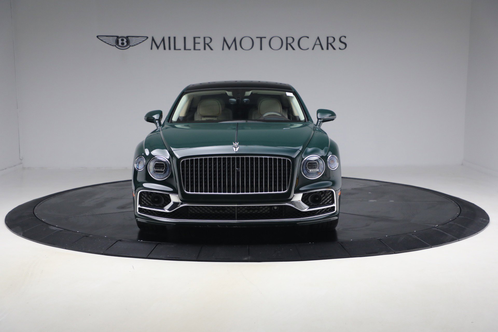 Used 2023 Bentley Flying Spur Plug-In Hybrid image 8