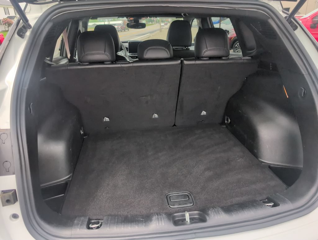 Used 2025 Jeep Compass Trailhawk AWD/4WD image 17